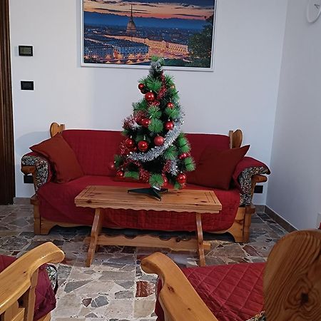 Grazioso Bilocale Merlino, Luminoso Con Vista Santuario, Wifi Giaveno ภายนอก รูปภาพ