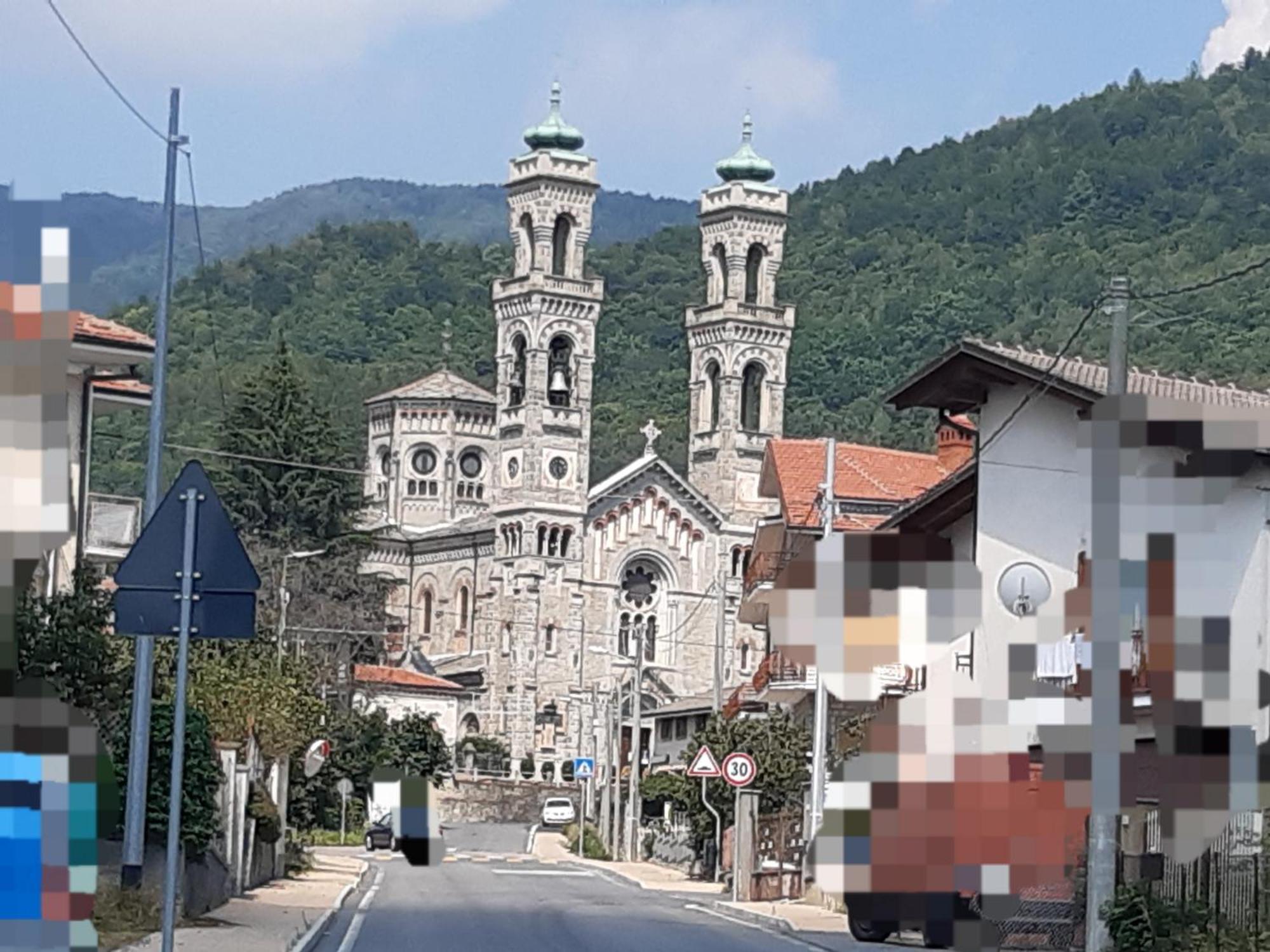 Grazioso Bilocale Merlino, Luminoso Con Vista Santuario, Wifi Giaveno ภายนอก รูปภาพ